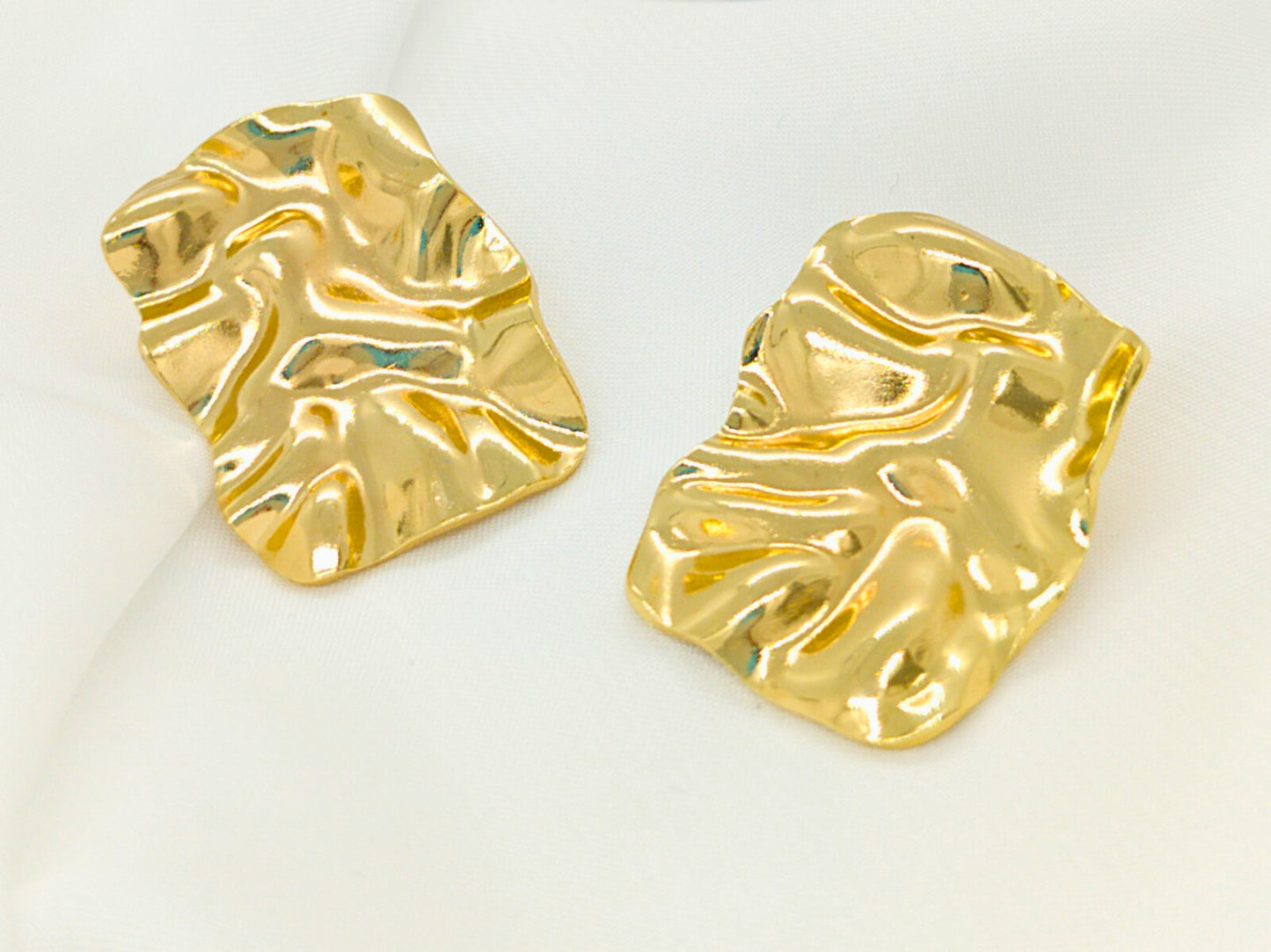 „Golden Waves“ - Ohrring